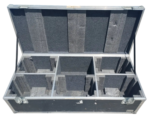 6 light road case on wheels - can be repurposed for other uses