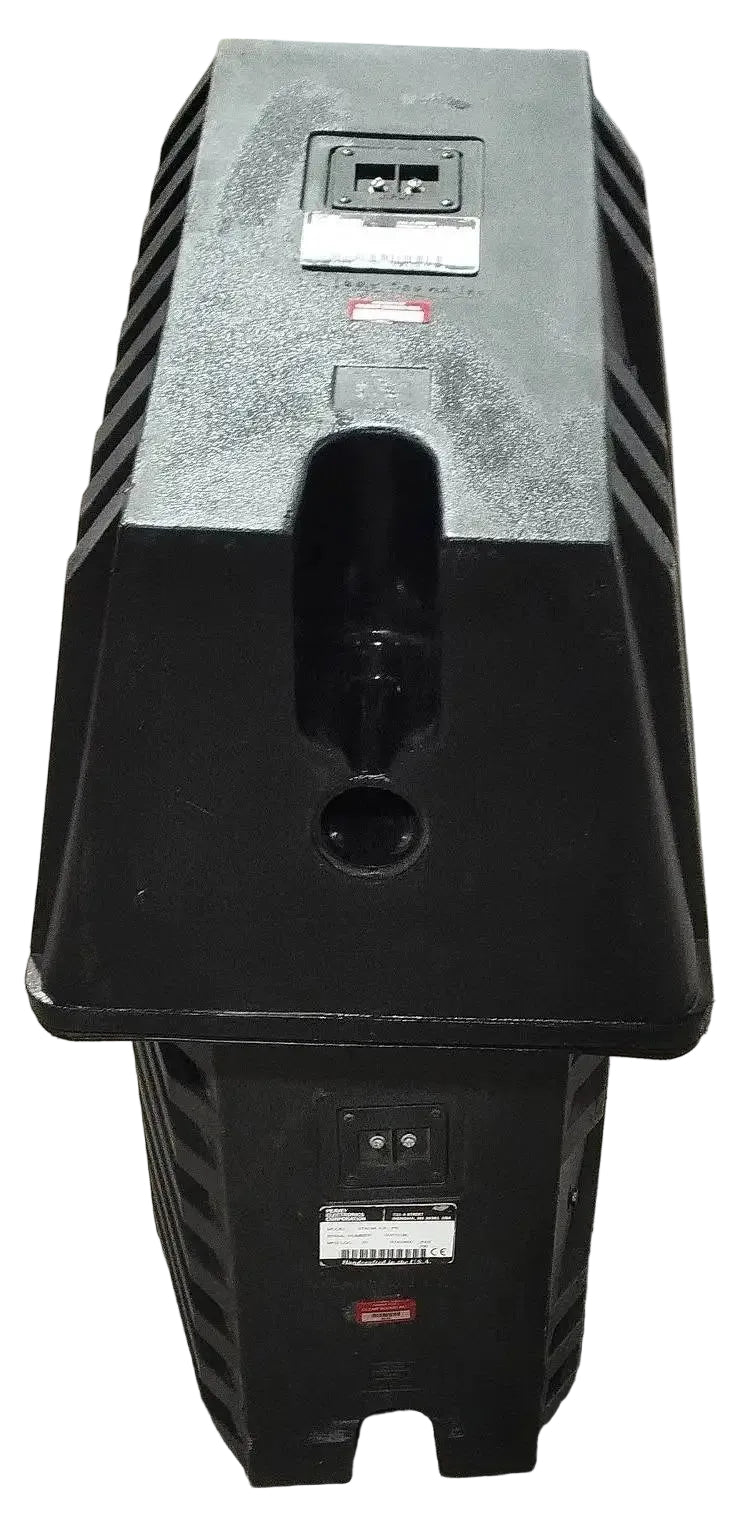 Peavey Stadia II 800 watt indoor/outdoor rated speakers